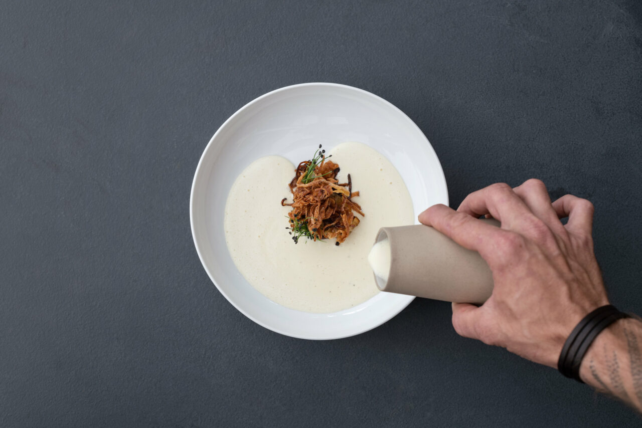 Bregenzerwälder Käsesuppe © Johannes Fink – Bregenzerwald Tourismus (1).jpg Bregenzerwald